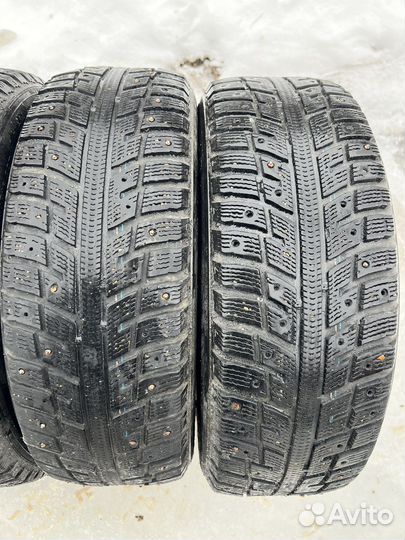 Kumho I'Zen KW22 205/60 R16 92T