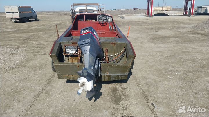 Моторное лодка