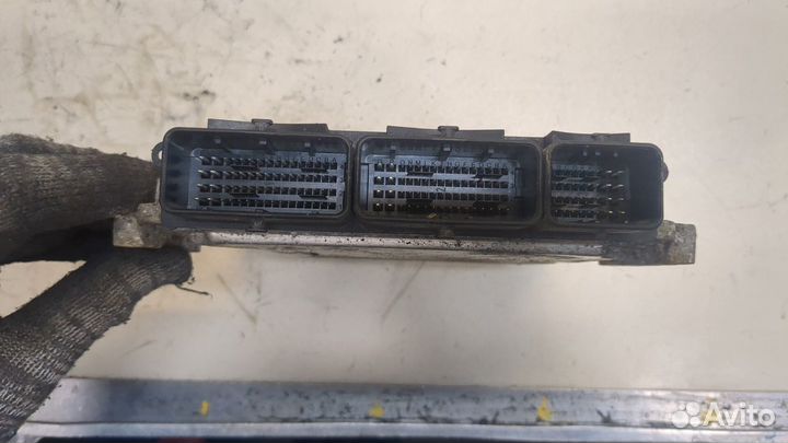 Блок управления двигателем Renault Master 2010