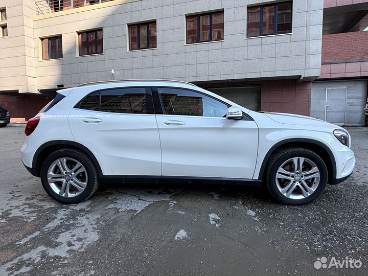 Mercedes-Benz GLA-класс 2.0 AMT, 2015, 83 984 км