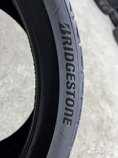 Bridgestone Potenza Sport 285/30 R20 99Y