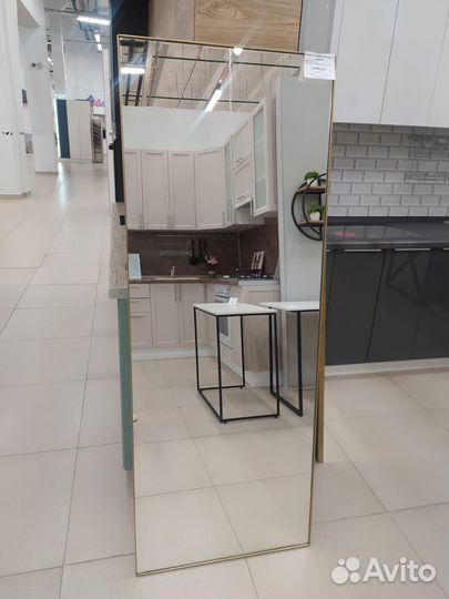 Зеркало с ножкой Лофт