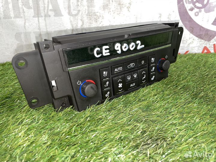 Блок управления климат-контролем Cadillac Escalade