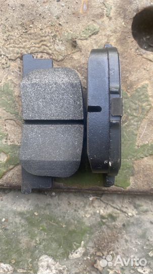 Тормозные колодки задние