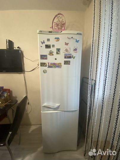 Холодильник