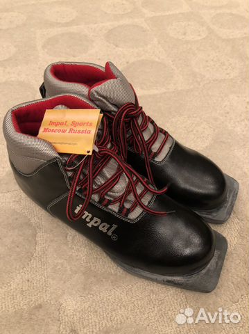 Лыжные ботинки новые 40