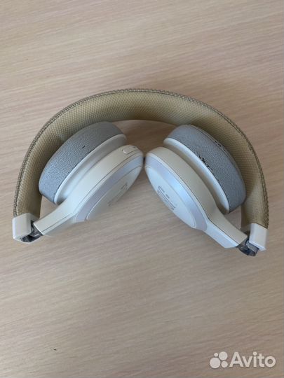 Беспроводные наушники