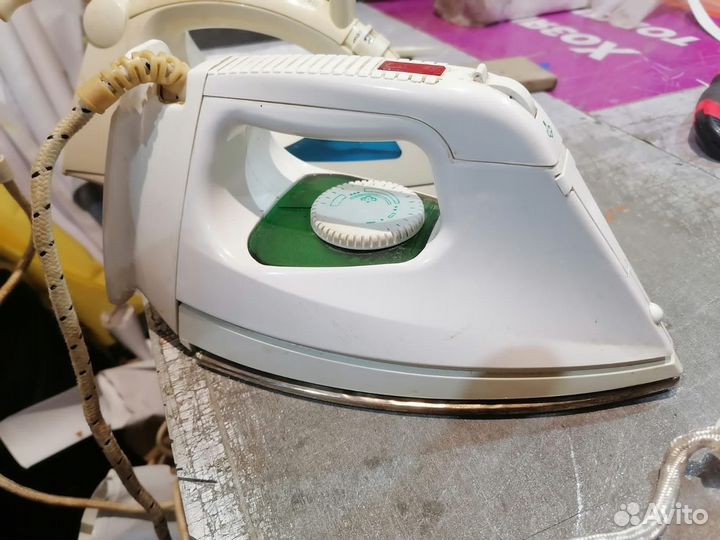 Утюг jarkoff
