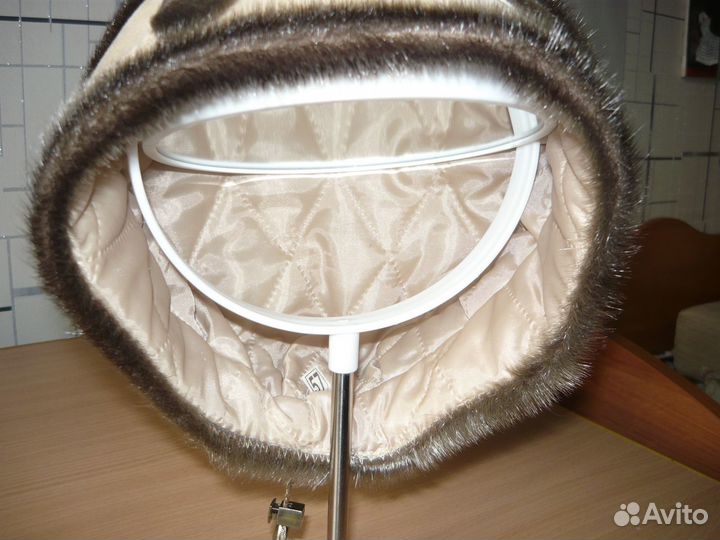 Шапка зимняя женская