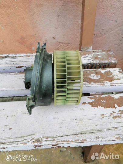 Вентилятор печки w124