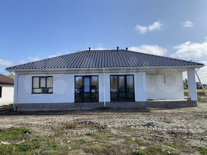 Дом 172 м² на участке 9 сот.