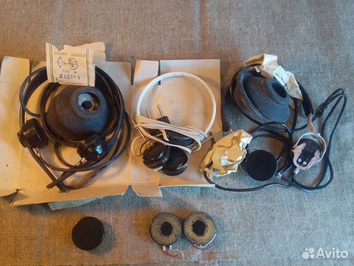 Гарнитуры разные