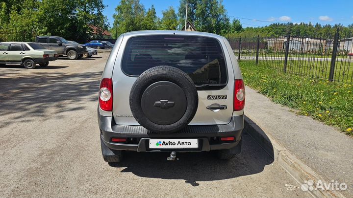 Chevrolet Niva 1.7 МТ, 2010, 167 000 км