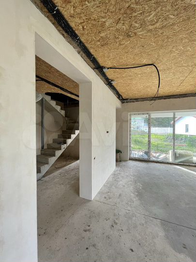 Дом 254,4 м² на участке 13 сот.