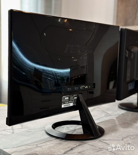 Монитор Asus 24