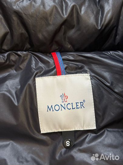 Жилетка Moncler
