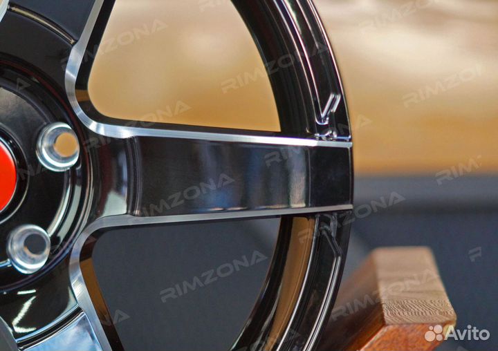 Литые диски R17 на Mazda