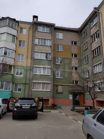 1-к. квартира, 43 м², 2/5 эт.