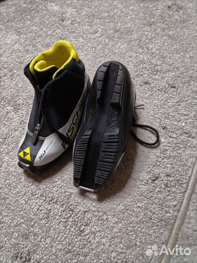 Лыжные ботинки fischer 32р