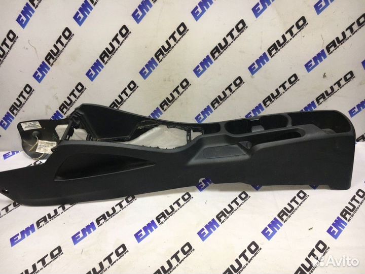 Консоль центральная Киа Рио 3