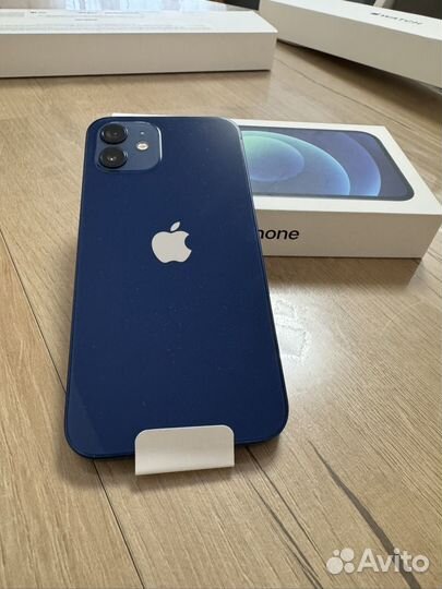 iPhone 12, 64 ГБ