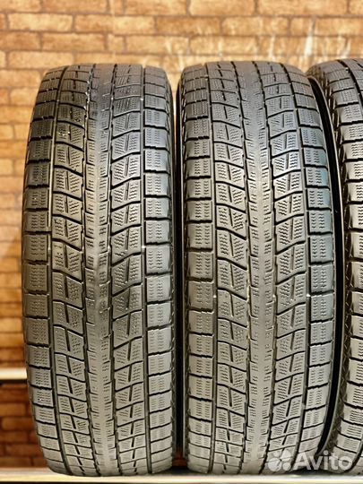Dunlop Winter Maxx SJ8 225/60 R18