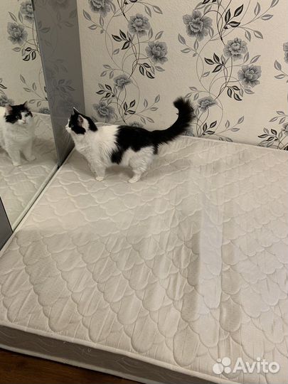 Матрас 140х200 бу