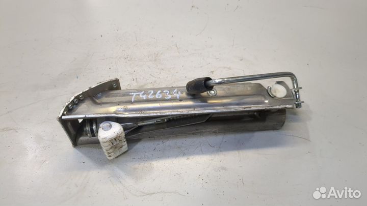 Домкрат Mercedes C W204, 2011