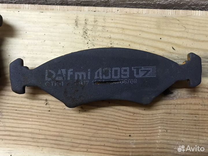 Тормозные колодки Ford