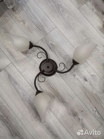 Люстра потолочная бу