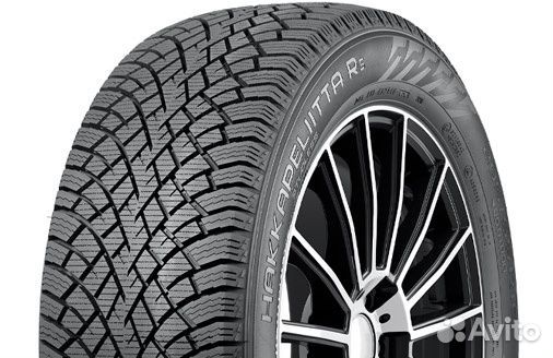Nokian Tyres Hakkapeliitta R5 EV 295/40 R21 111T