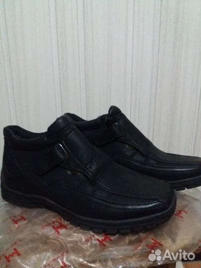 Ботинки зимние новые