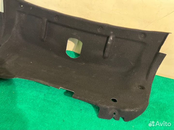 Обшивка крышки багажника Mercedes E-Class W212 2.0