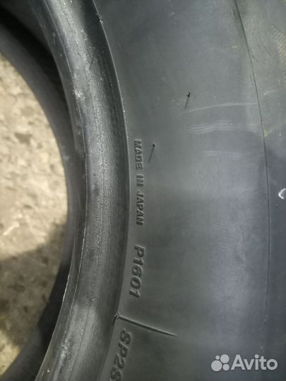 Bridgestone Blizzak Spike-02 SUV 285/60 R18