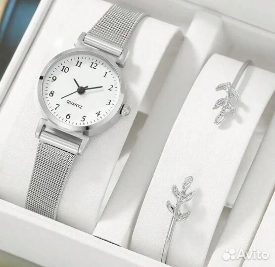 Часы женские