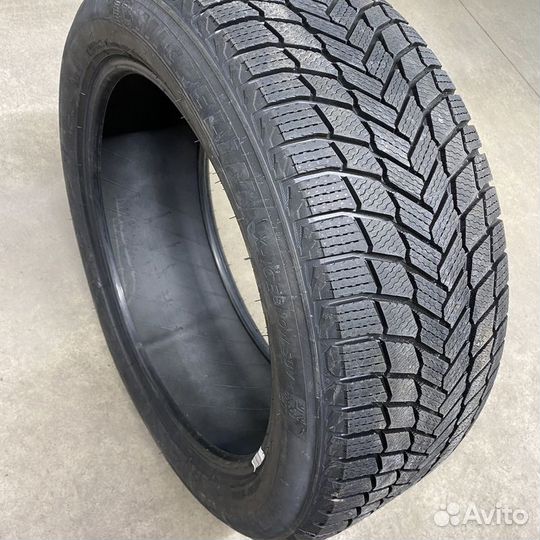 Michelin X-Ice Snow 225/40 R18 92H