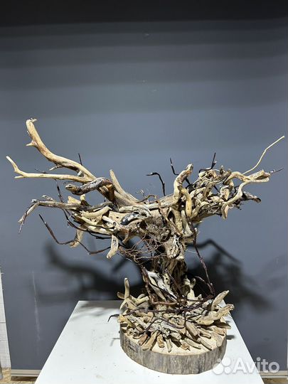 Светящийся декор из дерева