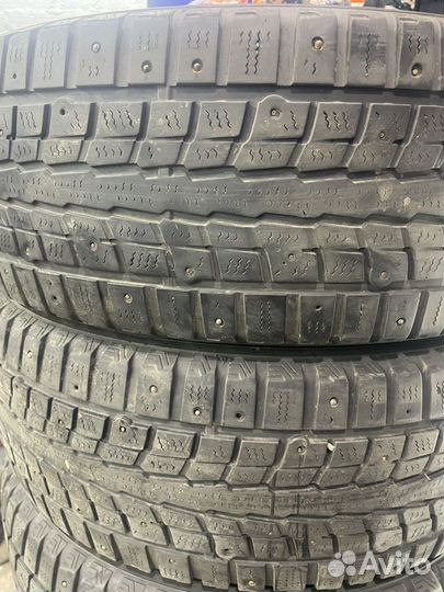 Dunlop SP Winter Ice 01 225/65 R17 102T