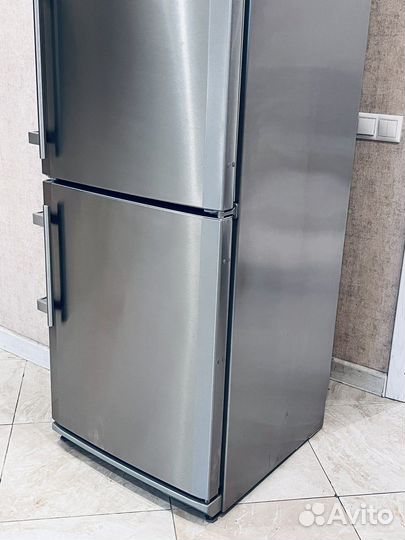 Холодильник liebherr в отличном состоянии