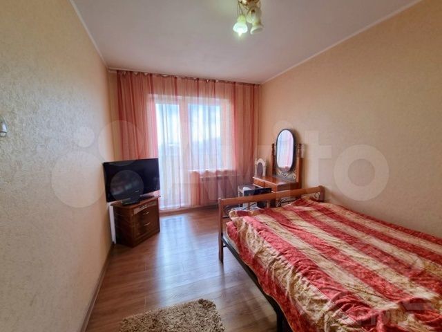 2-к. квартира, 52 м², 2/10 эт.