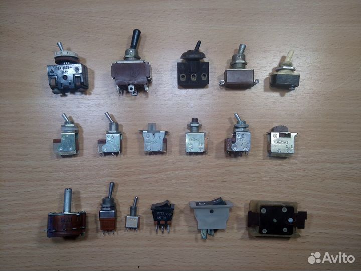 Кнопки, тумблеры, переключатели. СССР и не только