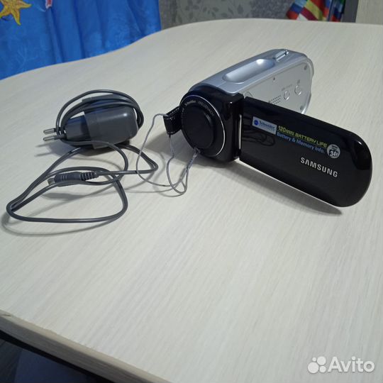 Видеокамера samsung VP-MX10A