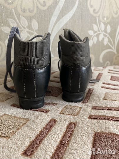 Лыжные ботинки Larsen cross