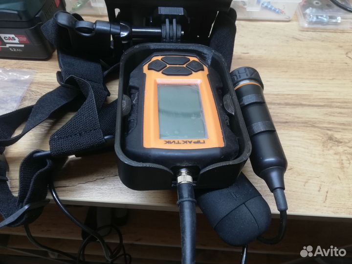 Держатель эхолота практик