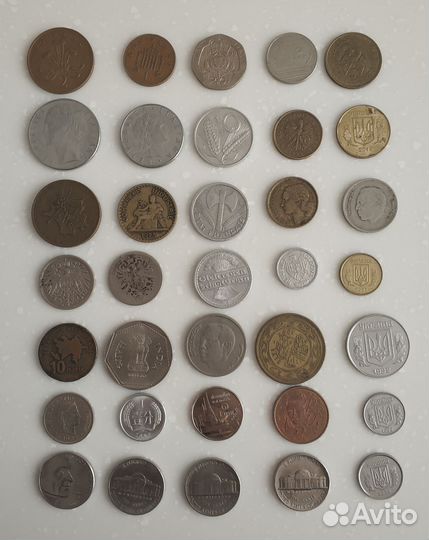 Иностранные монеты, в т.ч. юбилейные (35 штук)