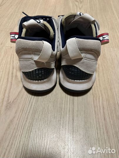 Кроссовки Jordan MA2 x PSG / 42.5 eur