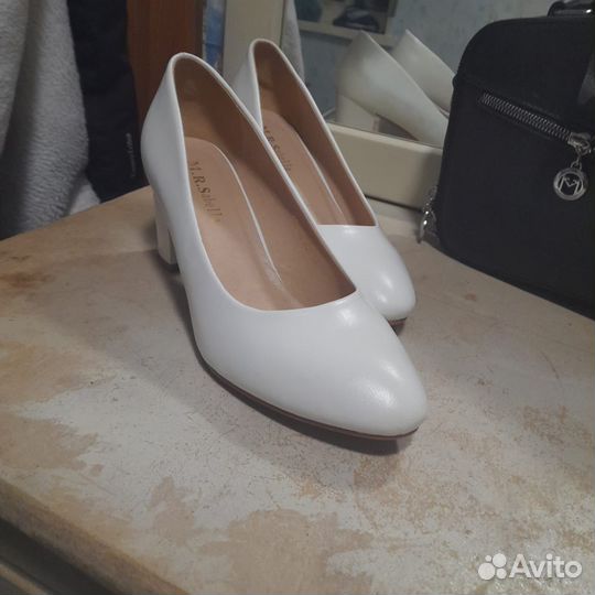 Туфли женские