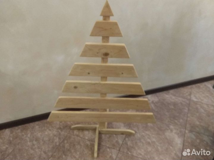 Ёлочка из дерева