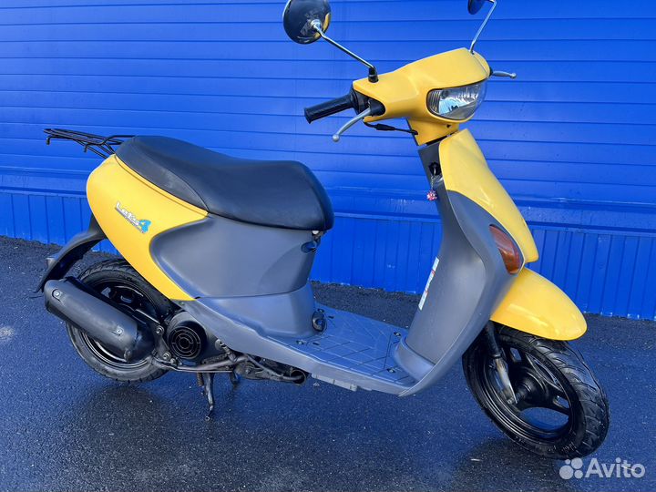 Скутер Suzuki lets4