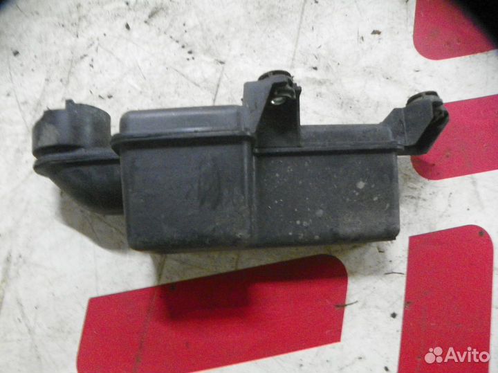 Резонатор воздушного фильтра Nissan Qashqai